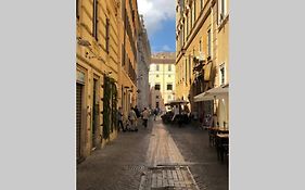 Chiara'S Place At Pantheon - Your Apt In Rome